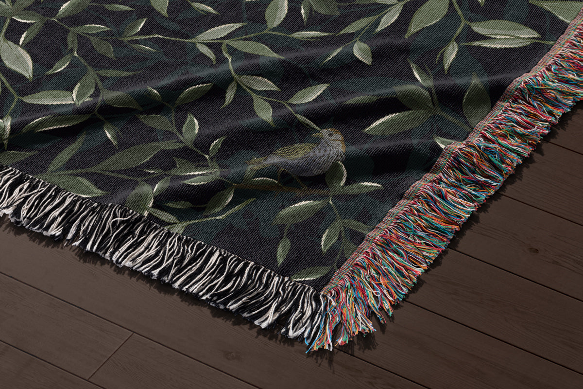 Cozy nature-inspired throw blanket for home decor